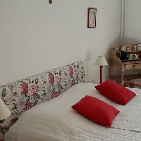 Chambre D'Hotes Marchand Angers Exteriör bild